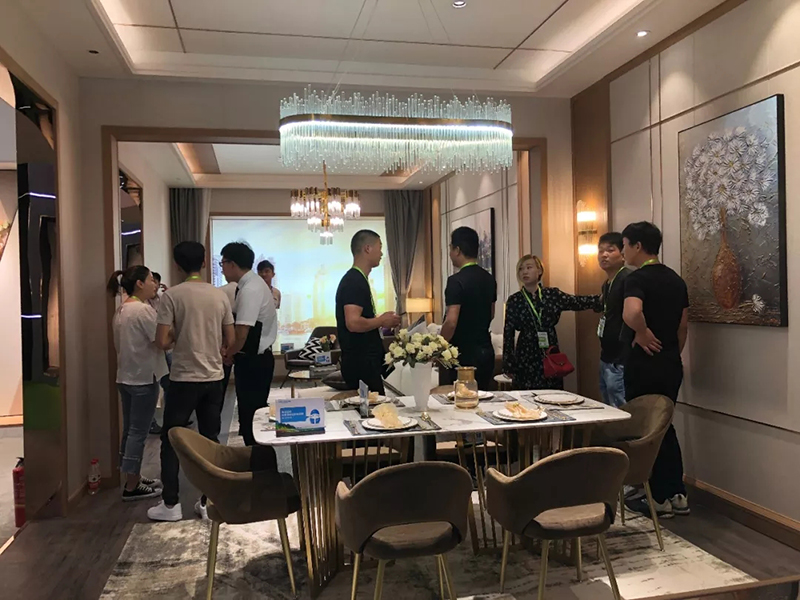 海創(chuàng)嘉興展現(xiàn)場.jpg 海創(chuàng)嘉興集成吊頂展.jpg